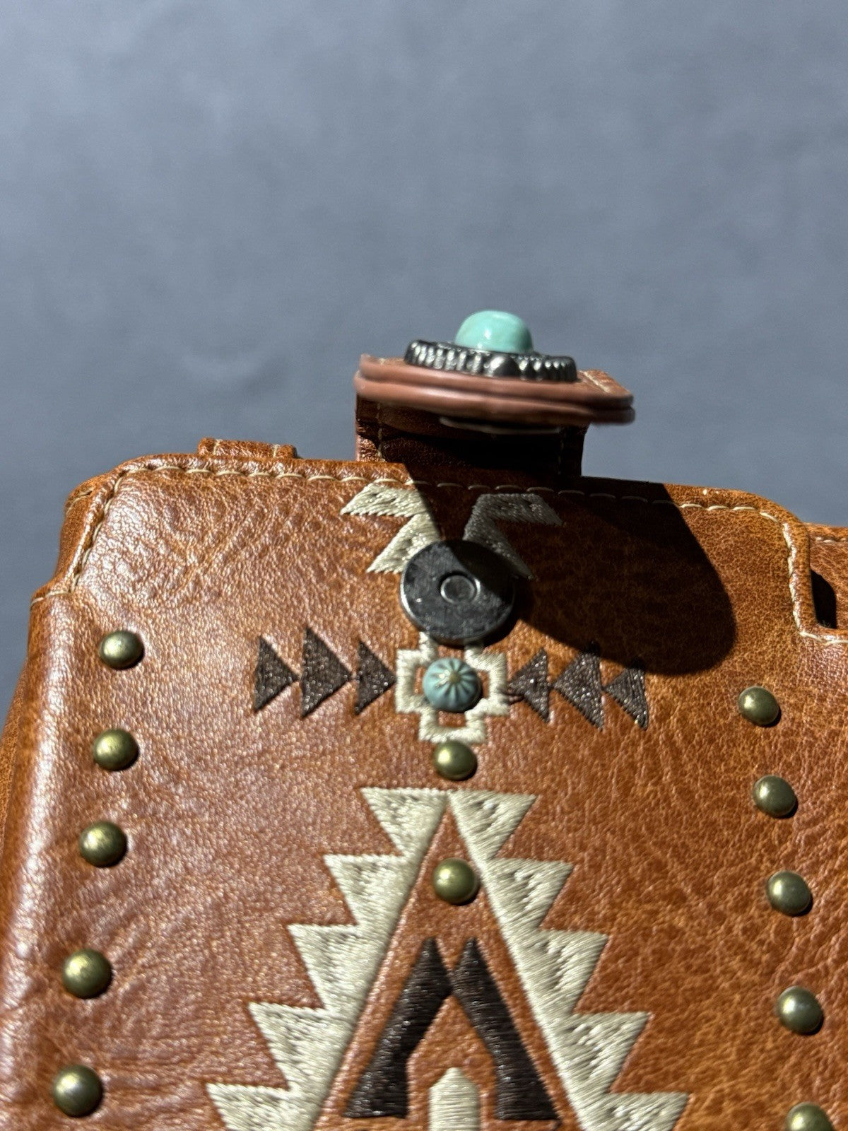 Rustic Montana West American Western Zip Crossbody Cellphone Wallet