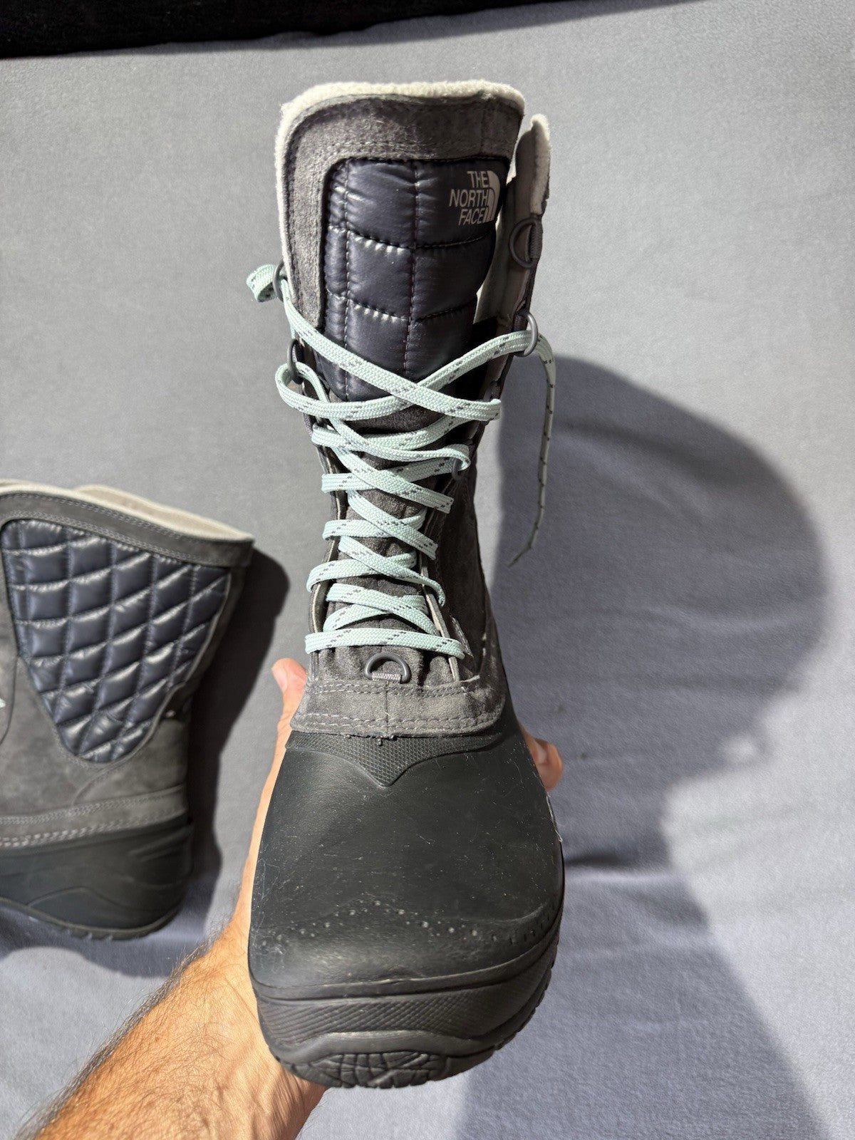 Women's North face Thermoball Utility Mid Winter Boots  Size 11 US