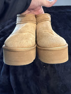 CUSIONAIRE Size 11M HIPPY Boot Bootie Platform Chestnut Memory Foam