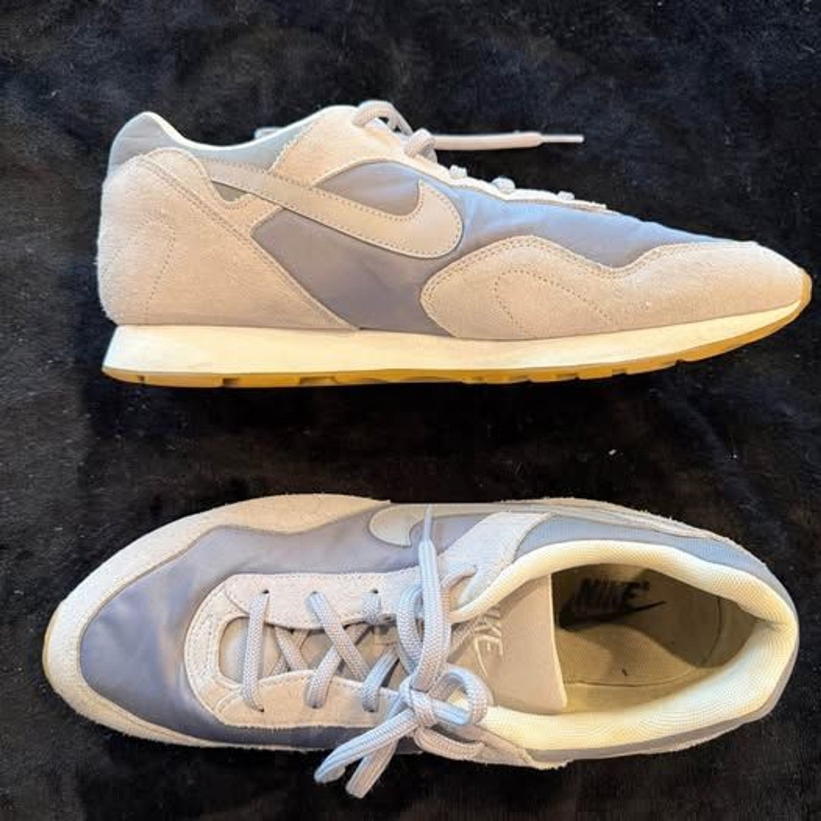 Nike Outburst Women's Chic and Stylish Running Shoes Size 11.5