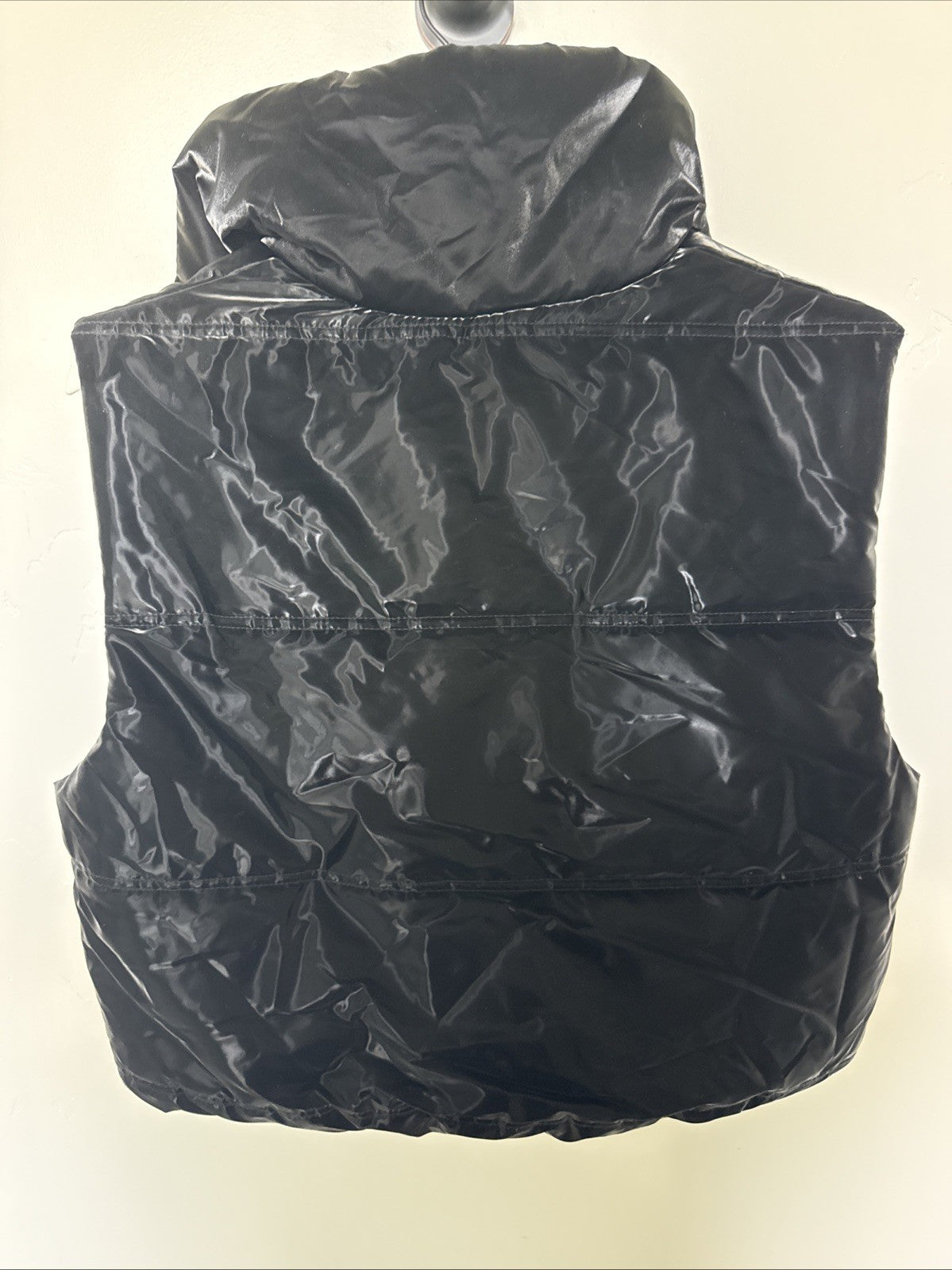 Wild Fable Black Puffer Vest M Shiny Quilted Zip Front Sleeveless Jacket