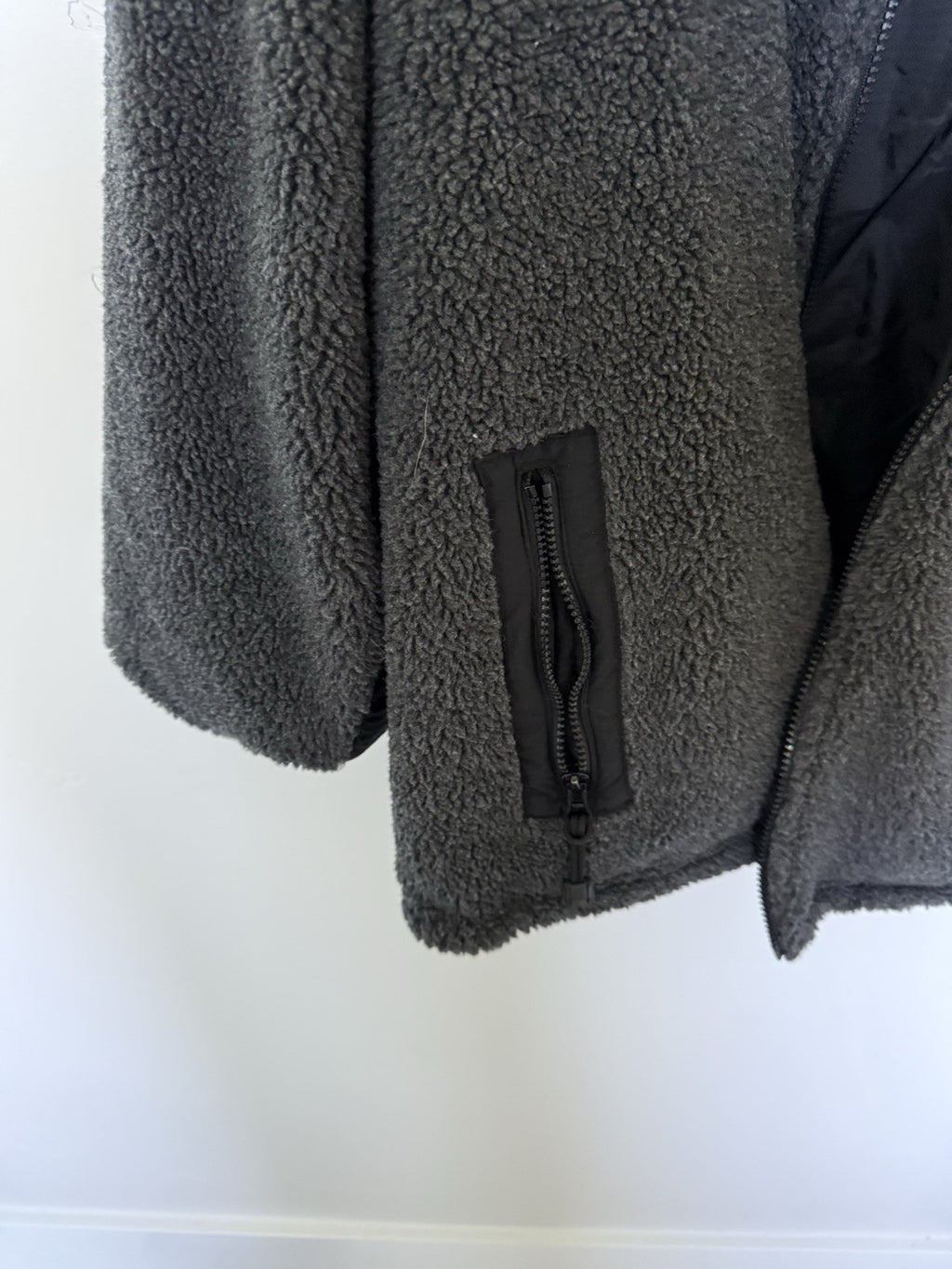 Vintage GAP Fleece Winter Jacket Men’s XL Gray Black Trim Full Zip Rare Find