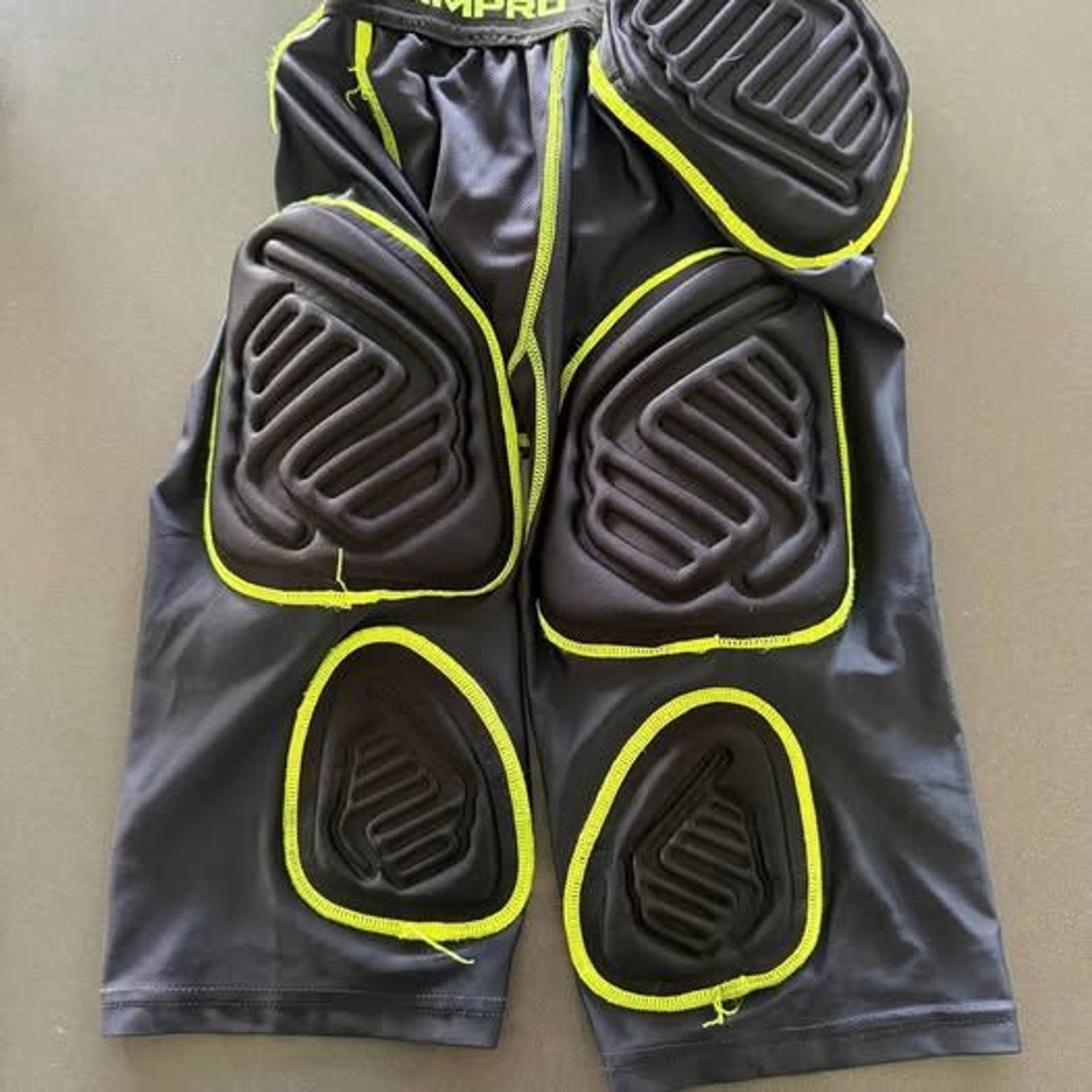 Champro Mens Bull Rush 7 Padded Integrated Football Girdle With Pads Adult Small