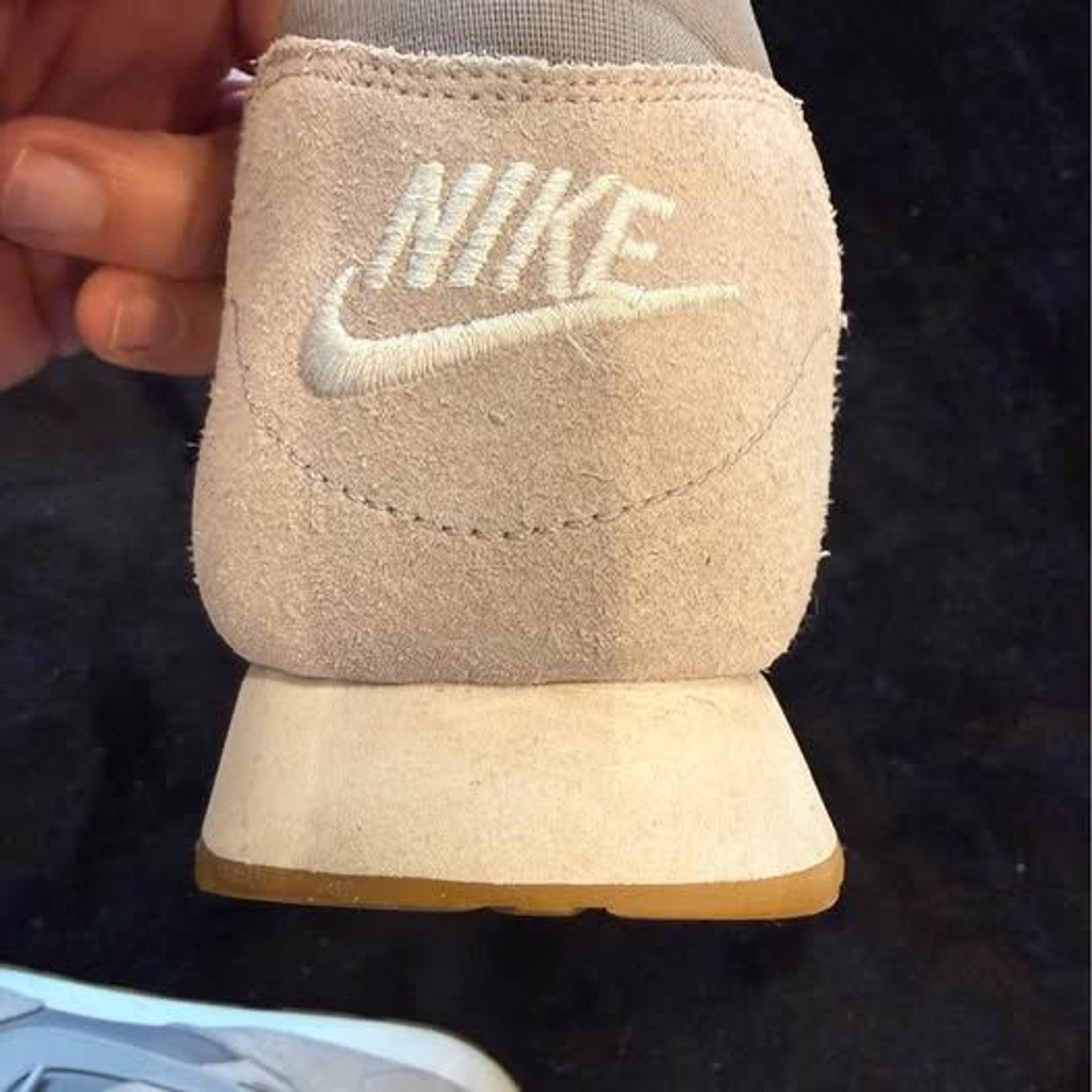 Nike Outburst Women's Chic and Stylish Running Shoes Size 11.5