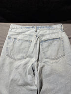 Universal Thread Women's Jeans Mid Rise 90s Baggy Leg Light Wash Size 10R