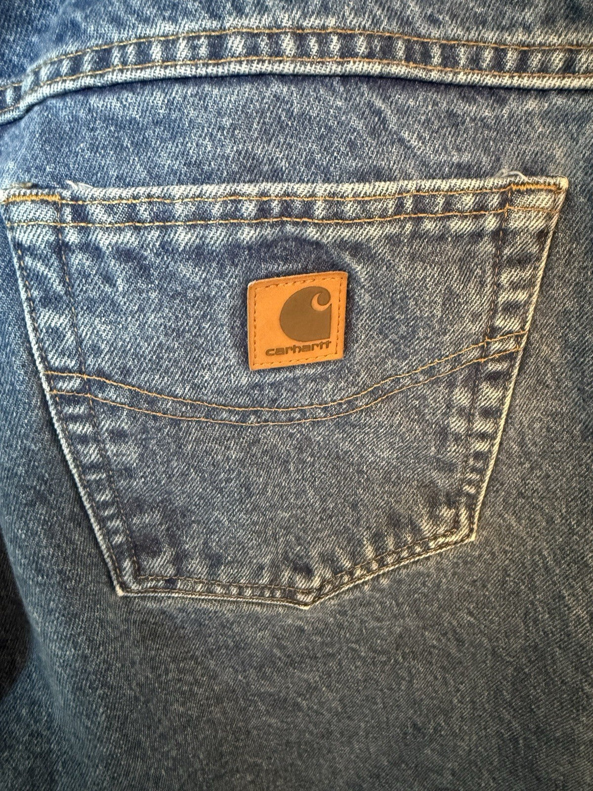 Carhartt Relaxed Fit Jeans Men's Size 42x30 Denim Pants Classic Workwear