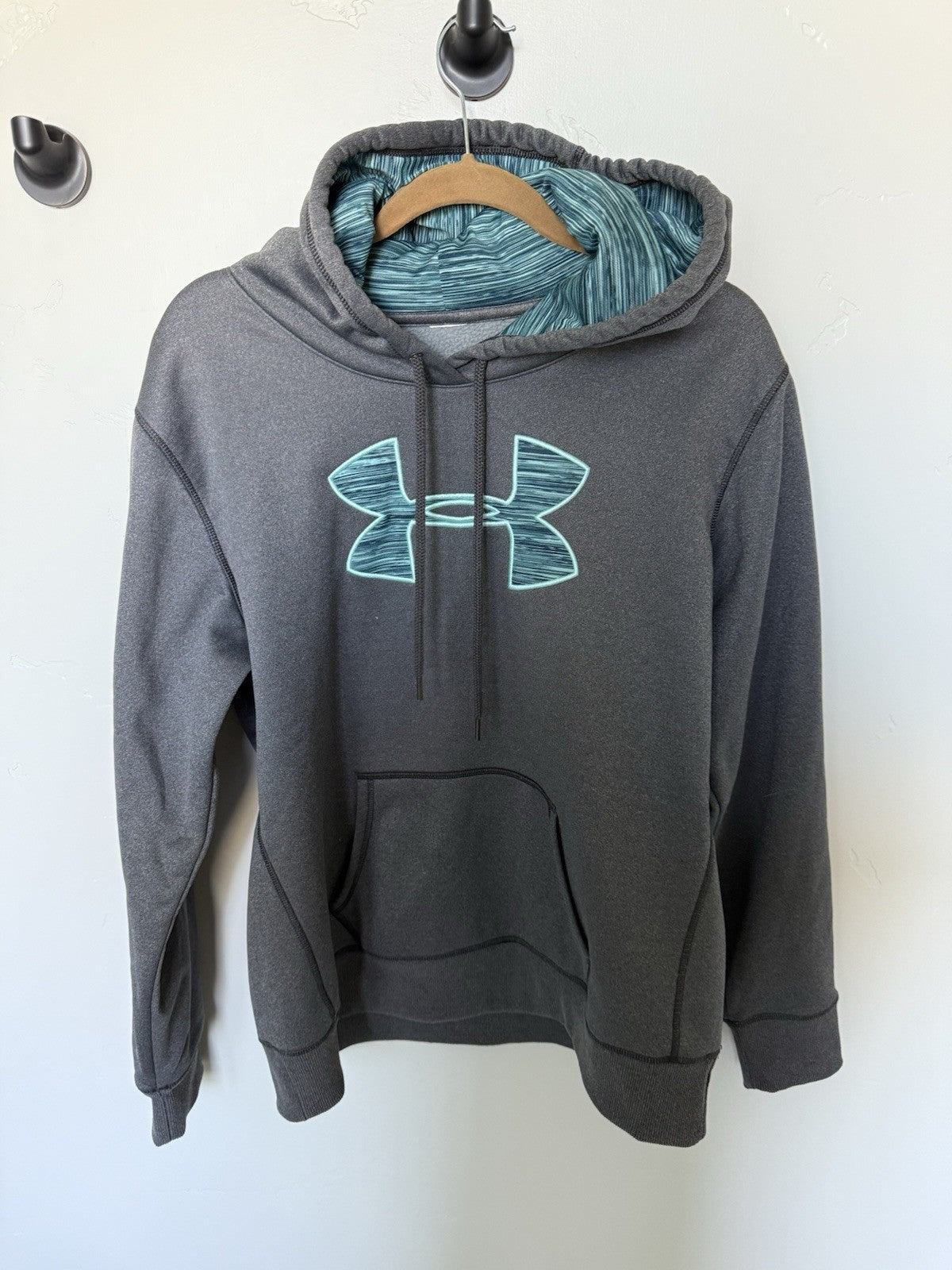 Womens Under Armour Gray/teal Hoodie Size Large Or XL No Tag