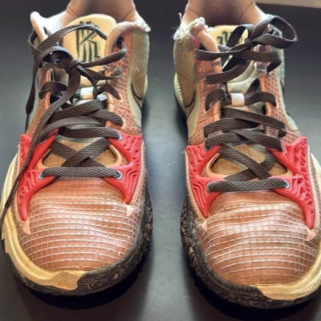 USED Nike Kyrie Low 4 Basketball Shoes Mens 13 Pale Coral Iron Grey CW3985-800