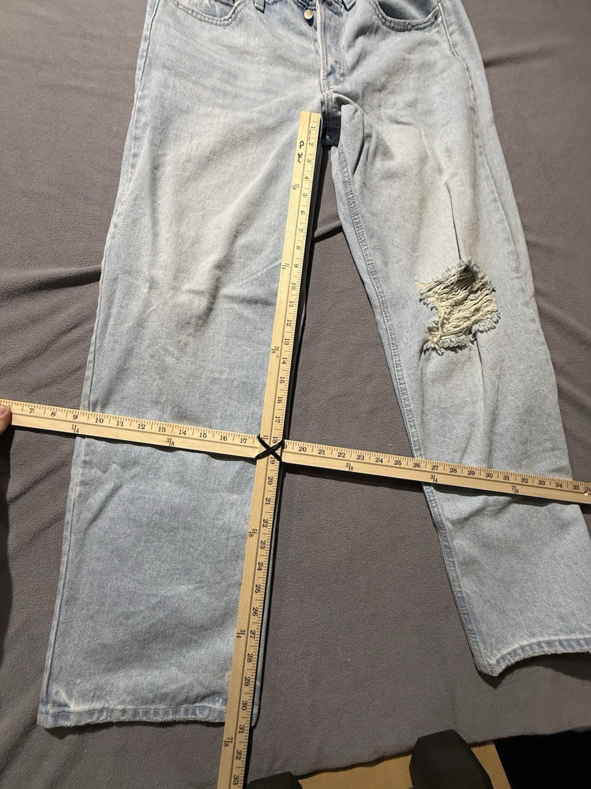 Universal Thread Women's Jeans Mid Rise 90s Baggy Leg Light Wash Size 10R