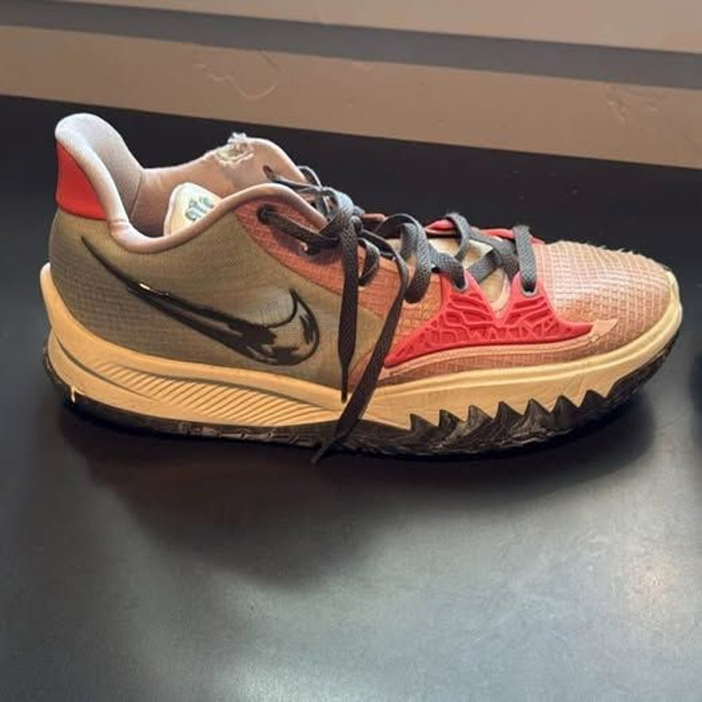 USED Nike Kyrie Low 4 Basketball Shoes Mens 13 Pale Coral Iron Grey CW3985-800