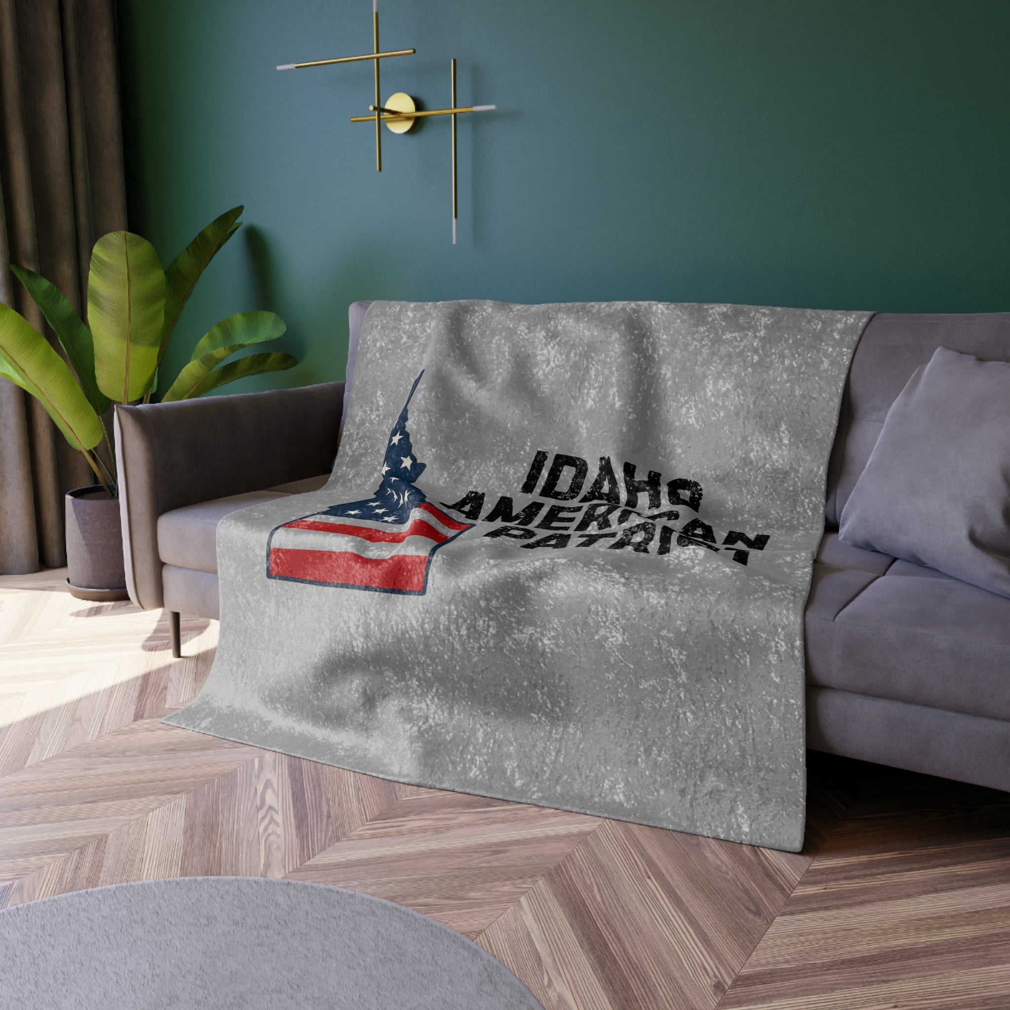 'Idaho American Patriot' Crushed Velvet Blanket